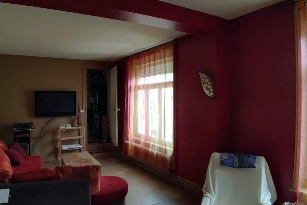 Maison Conviviale Aux Abords De La Vieille Ville بولون-سور-مير المظهر الخارجي الصورة
